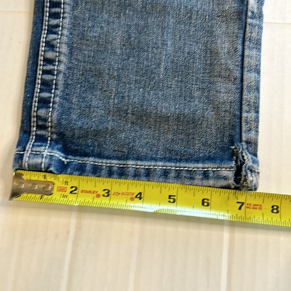 1738 Dynasty Blue Denim Distressed Embroidered Back Pocket Jeans. Size 36 - Picture 15 of 15